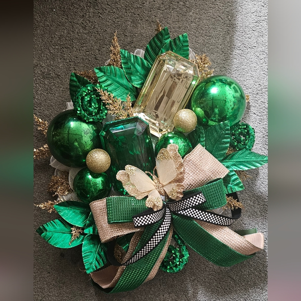 XL Elegant St Patricks Day Wreath, Green And Gold Spring Designer Wreath - Picture 2 of 7